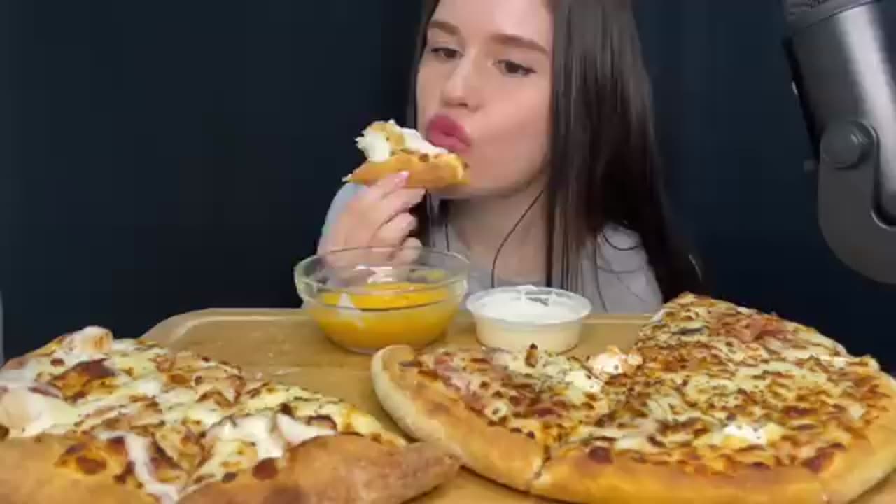 ASMR DOMINO’S CHEESE BURST PIZZA MUKBANG (No Talking) EATING SOUNDS