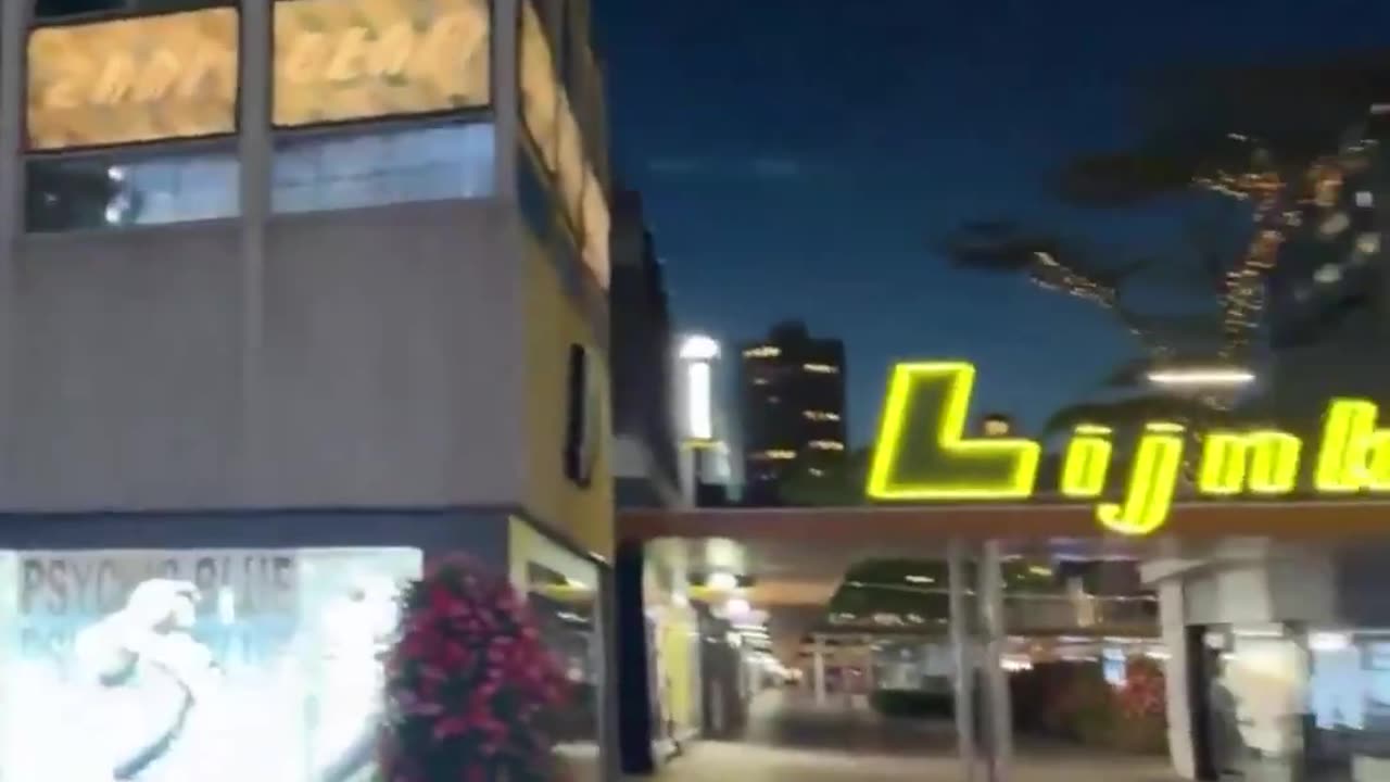 🇳🇱‼️ "Why are y'all near me? Get away from me!"