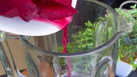 Mix beetroot with lemon