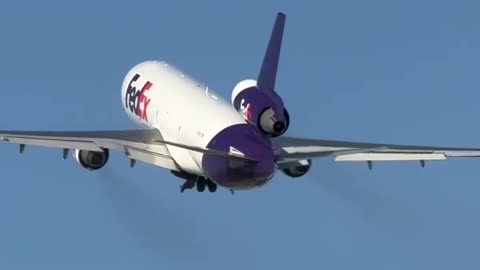 Takeoff of the McDonnell Douglas MD-11F cargo plane of the logistics company FedEx
