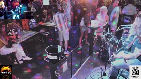 LIVE Music Everyday!