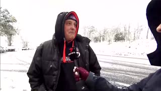 'Never seen anything like this': Australians enjoy rare snowfall