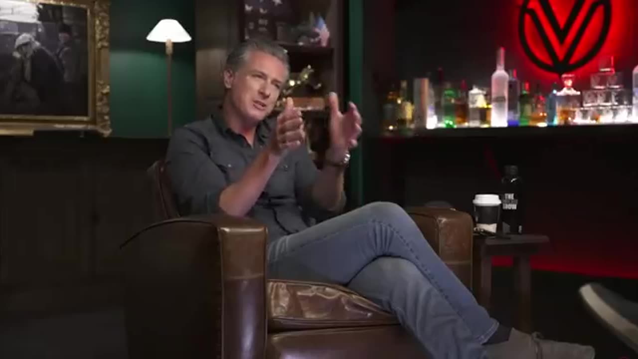 Throwback when Joe Rogan texted Shawn Ryan a question for Gavin Newsom