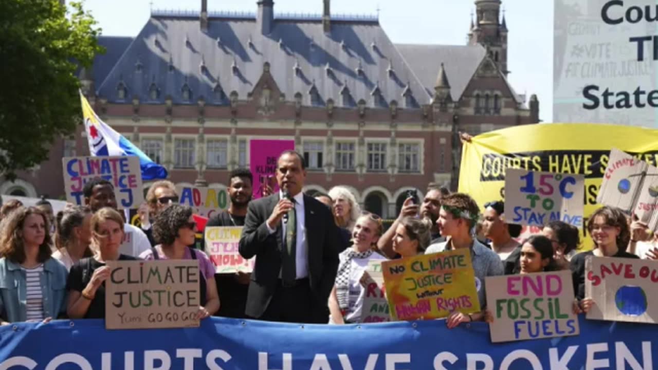 59. Sydney Sweeney and her jeans