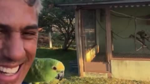 😂🦜 Parrot's Hilarious 'Crack' Moment! | FunFM
