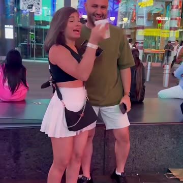 Wait for the surprise at the end! 🎉#viral #timessquare #wow #streetphotography #photography #fyp