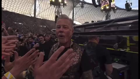 Metallica Perform Enter Sandman Live In Blacksburg VA Is Pretty Awesome