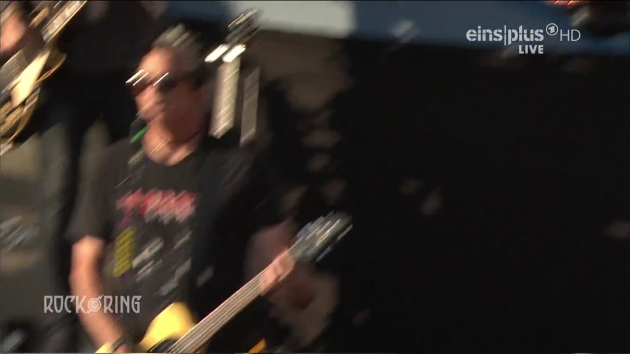 You're Gonna Go Far, Kid - The Offspring (live)