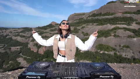 ARMINA - Live @ Radio Intense Catalonia, Spain / Melodic Techno DJ Mix 2025