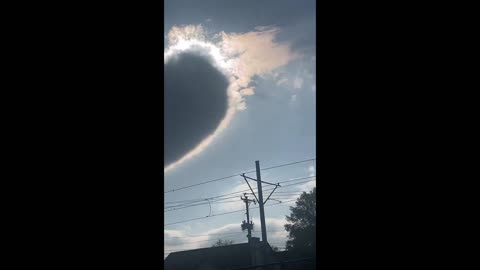 According to the witness this is an Alien mothership in Charlotte North Carolina🧐🛸🛸🛸🛸🛸🛸🛸🛸🛸🛸🛸🛸🛸🛸🛸🛸🛸🛸🛸