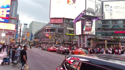 【4K】Toronto Downtown at Night Canada 🇨🇦