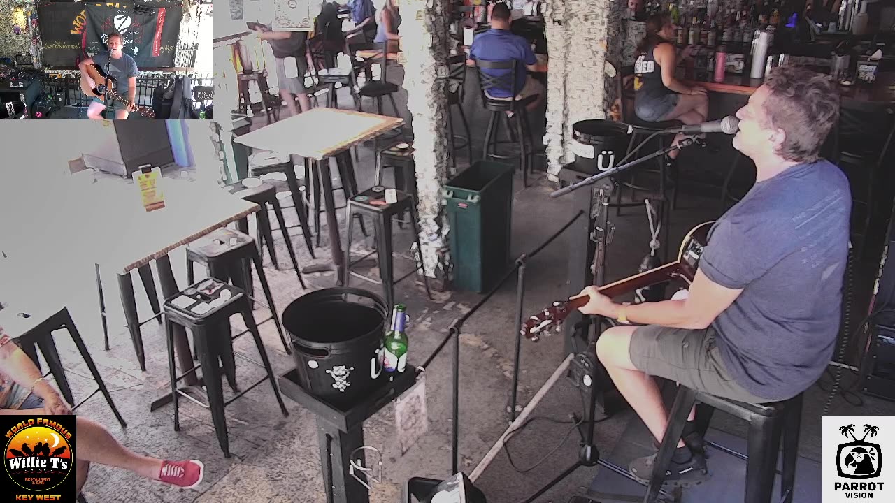 LIVE Music Everyday!