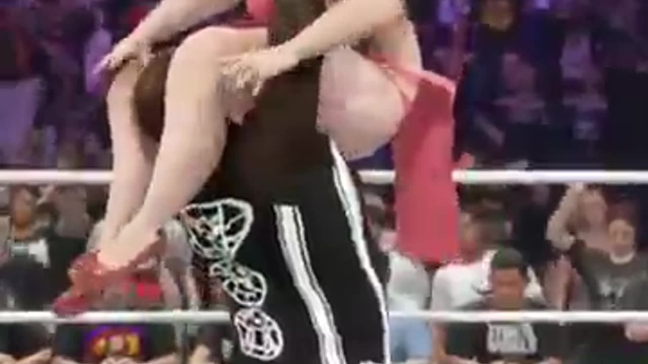 Mark Henry Beating Ronda Rousey WWE2K25 #trending #wwe #wwenxt #shorts #smackdown #shortvideo #raw