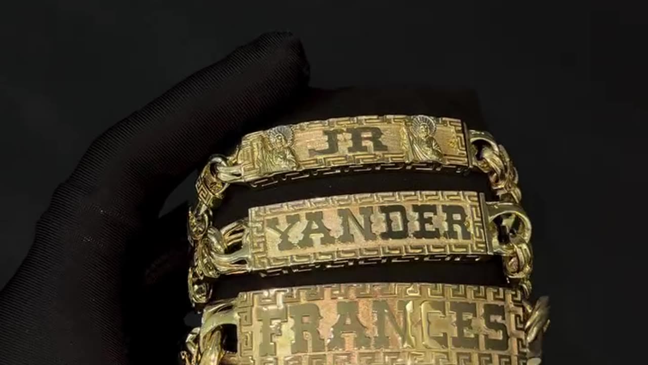Real 10K Gold Custom Chino Name Bracelets