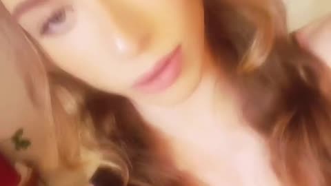 This tgirl appear here to you
