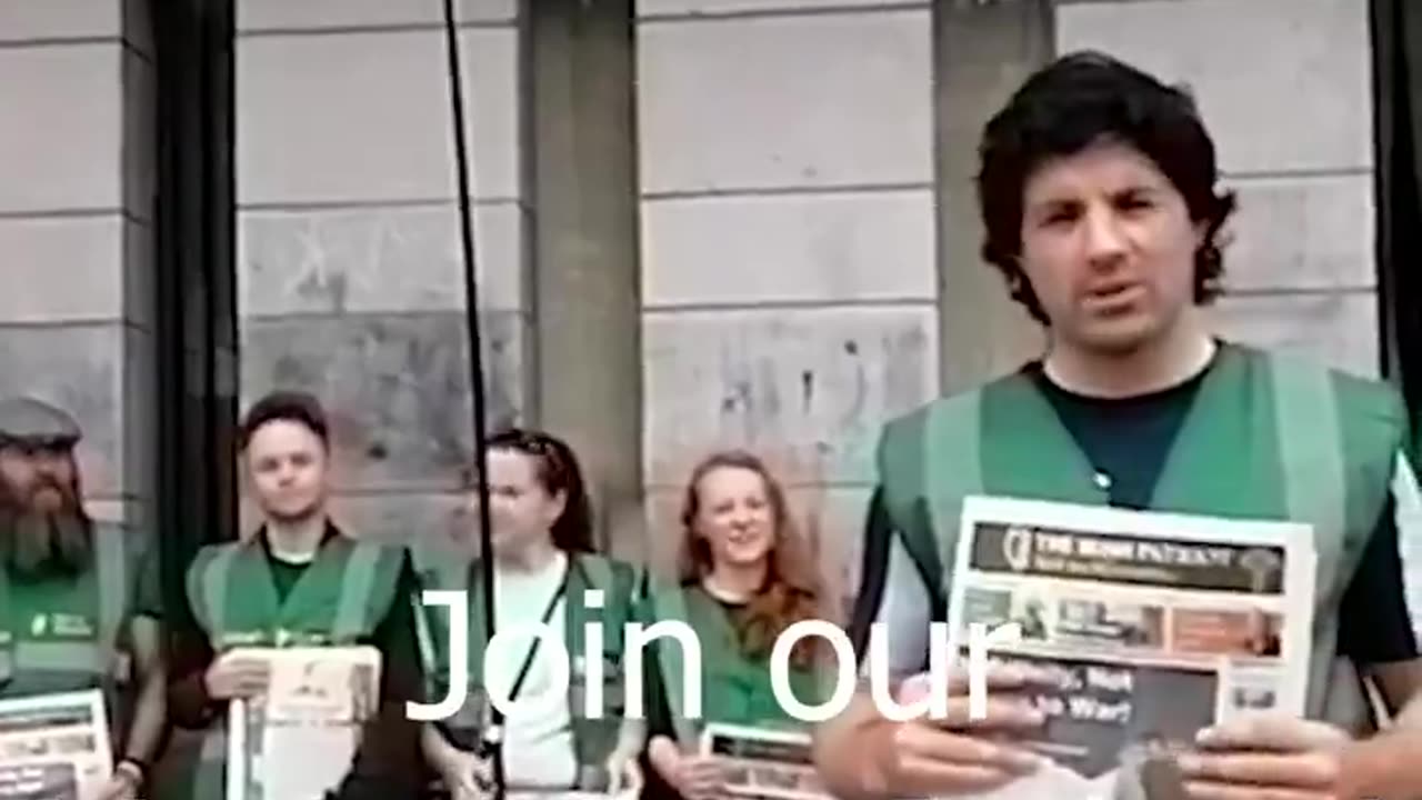 😡 Migrant shouting 'Allah Akbar' jumps out of a window with knife & lunges towards police officers!