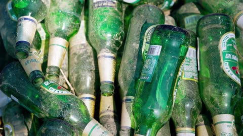 Hammer Crusher for Glass Bottle Recycling!