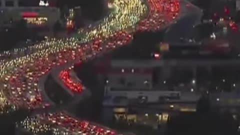 Average Wagie commute steals 11,000 hours per lifetime (UCLA Urban Planning) 🚂🔫