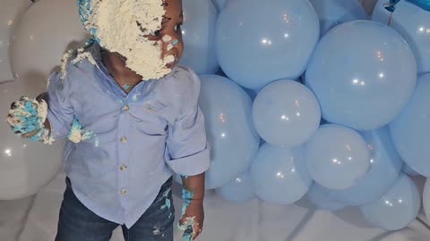 Younger Brother Smashes Cake
