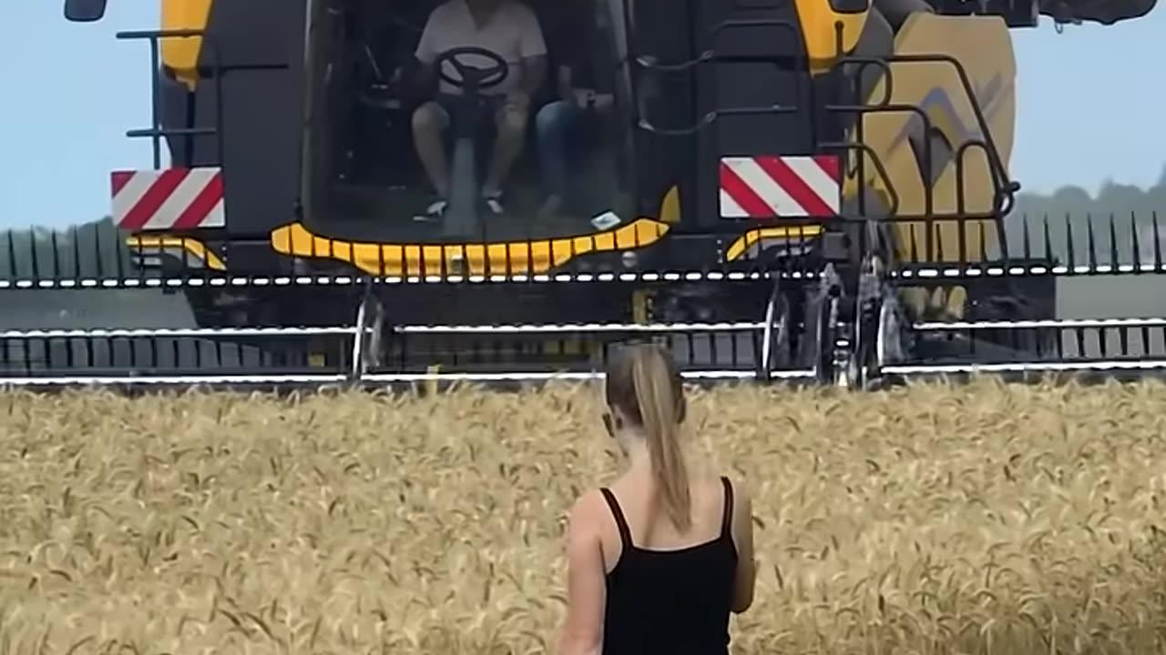 slow CR11 capture #agriculture #farming #harvest