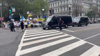 Limo carrying United Kingdom Prime Minister Kier Starmer at 12:13pm - 8/18/25