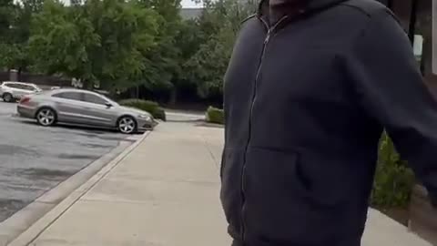 EDS patient confronts cybertruck owner