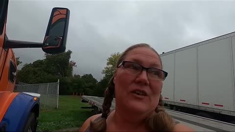 GOTTA FIX IT RIGHT THIS TIME #reallifetruckers #truckinlifestyle #trucker #reallifetrucker