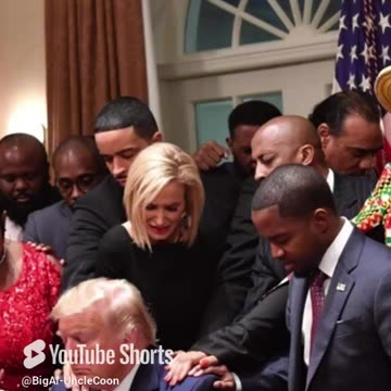 PRESIDENT TRUMP IS A MAN OF THE PEOPLE | Trump and the Populist Wave in America | UncleCoon