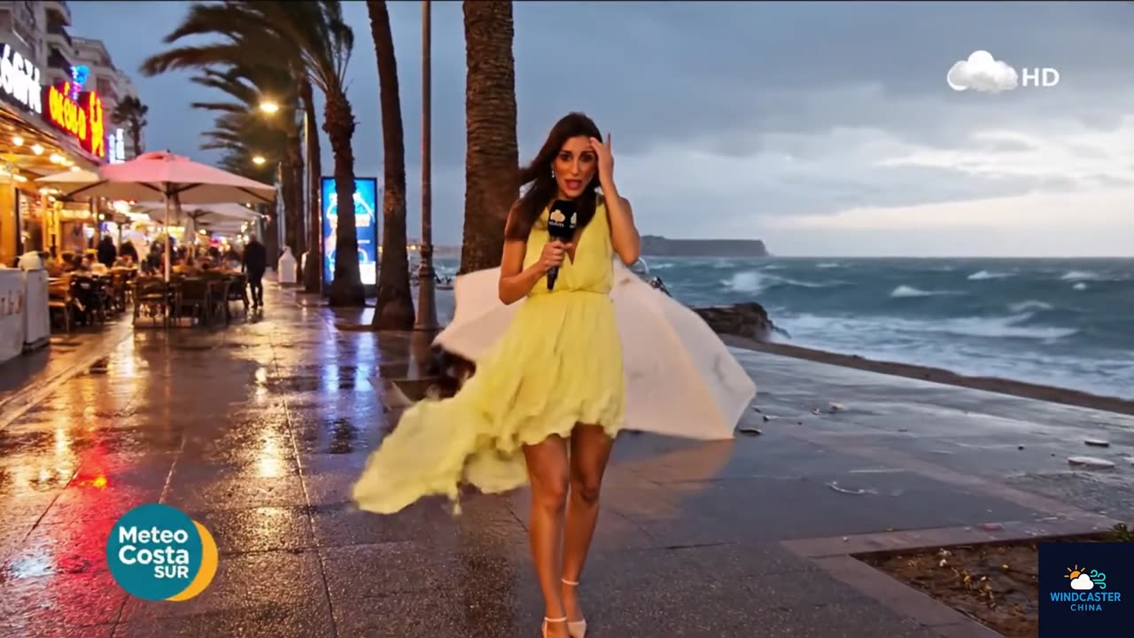 One second — and you’re in love. ❤️#28