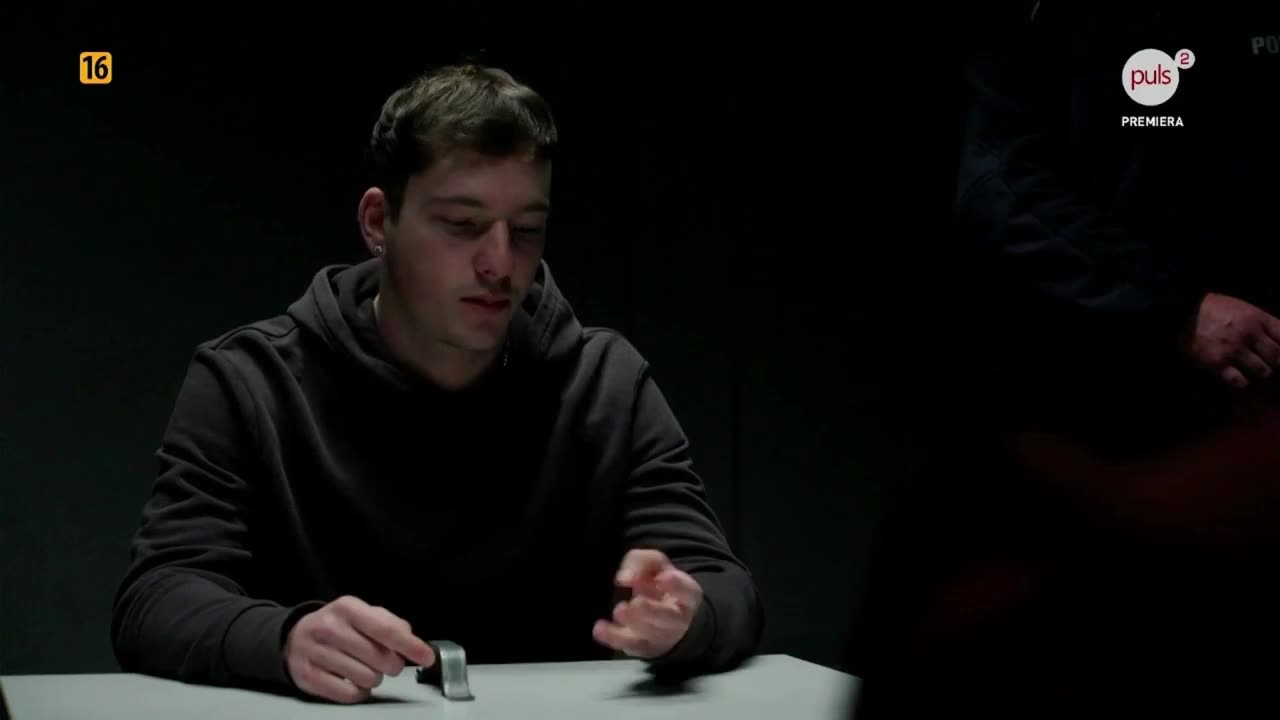 [UPLOAD] Dzielnica strachu - S08E338 - Wierna przyjaciółka