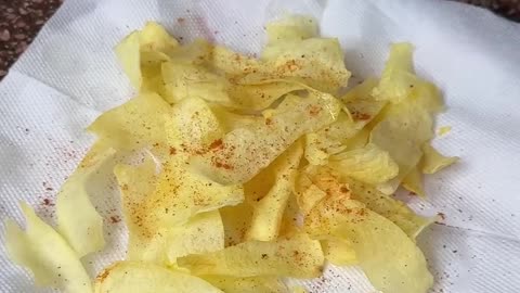 How to make crispy chips at home 😱😱