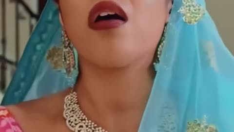Cameraman jaldi focus karo 😜