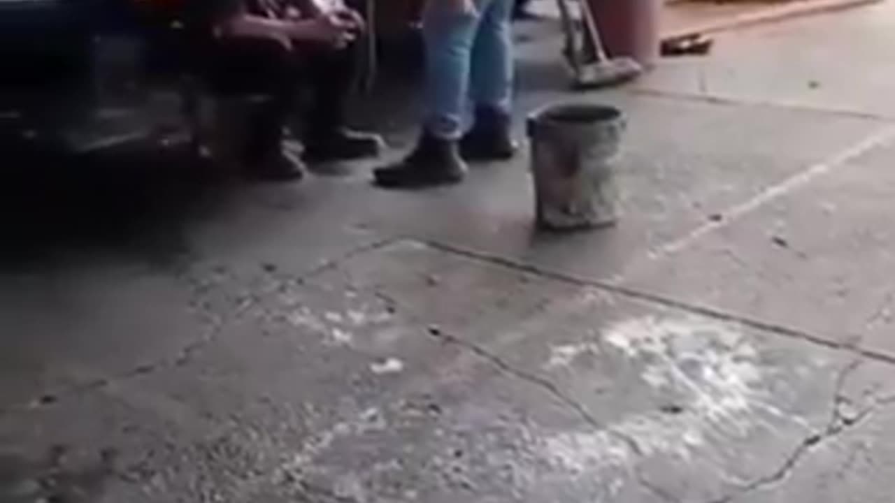 Ciudadano agredió a un adulto mayor y desató repudio nacional