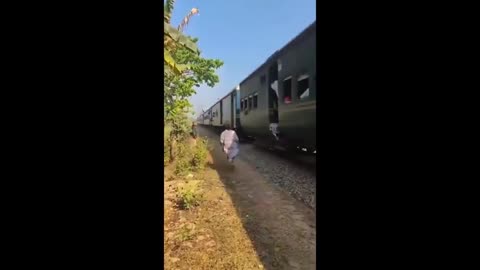 India's free phone network, what a brilliant idea!