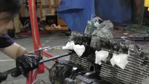 What’s Wrong With This Abandoned Motorcycle