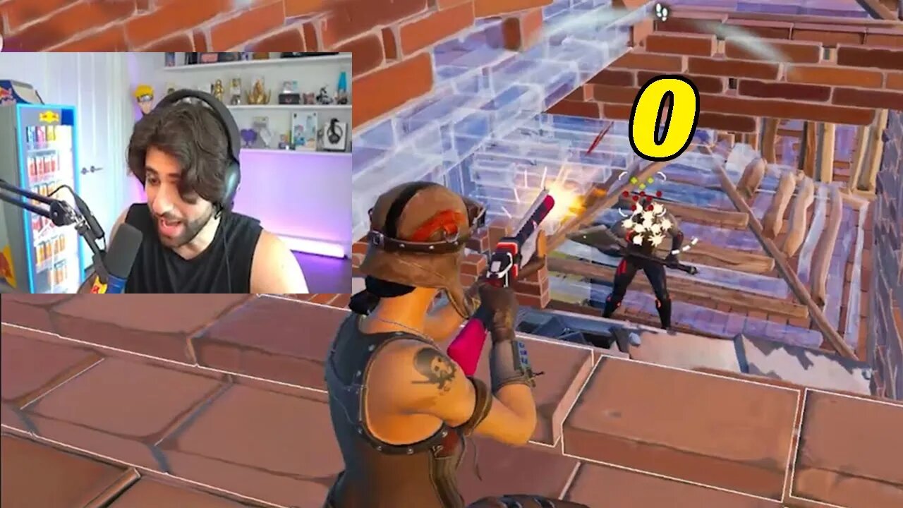 SypherPK Tried Box Fighting An INVINCIBLE Player...