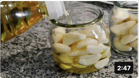 "Advantages of Consuming Garlic-Infused Olive Oil"