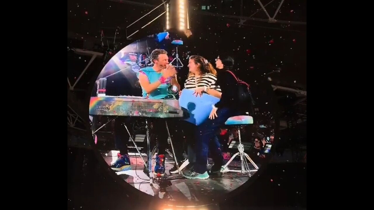 WOW. Coldplay Singer: I’ll Still Treat You As Humans Even Though You’re From Israel