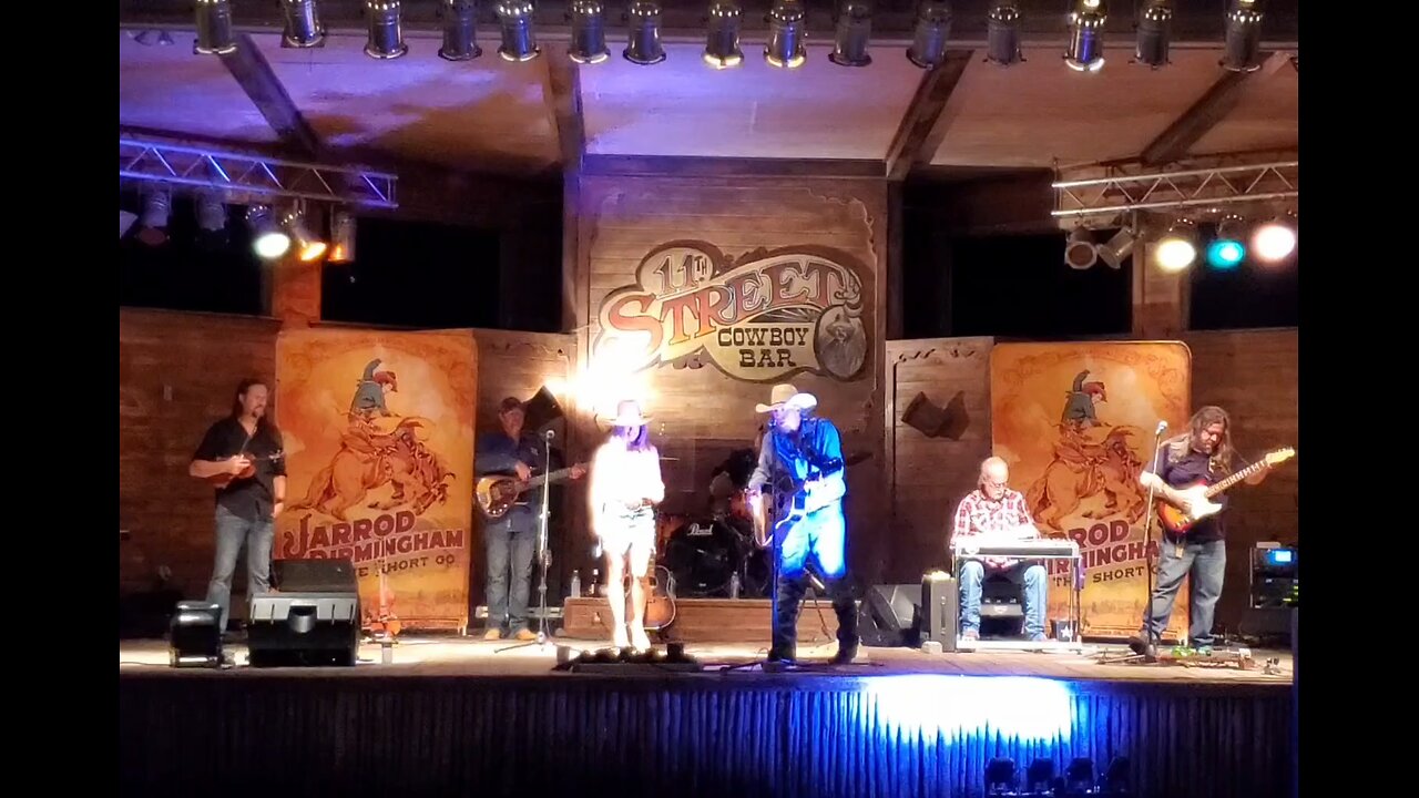 Jarrod & Jennifer Birmingham, "Help Me Make It Through The Night" (cover)