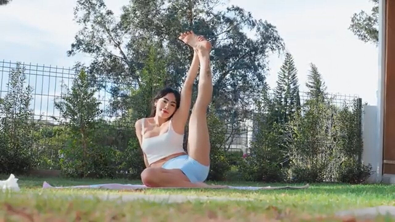 Yoga Beauties