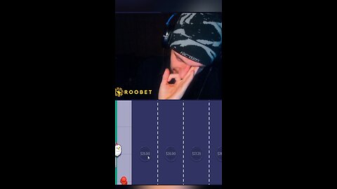 Streamer plays a new chicken game and see what happens next 😭.