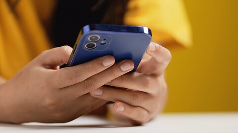 Warning: Your Brain is Dying from Mobile Addiction! | Scene 3