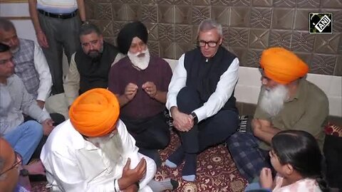 J_K_Chief_Minister_Omar_Abdullah_visits_Govt_Hospital,_meets_victims_of_Pakistan_shelling_in_Poonch