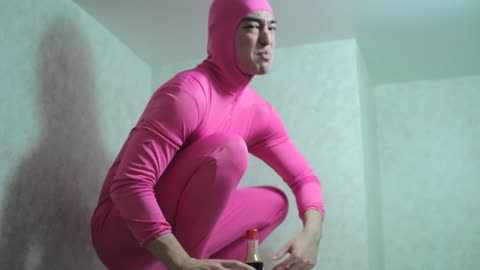 PINK GUY COOKS STIR FRY ABD AND RAPS