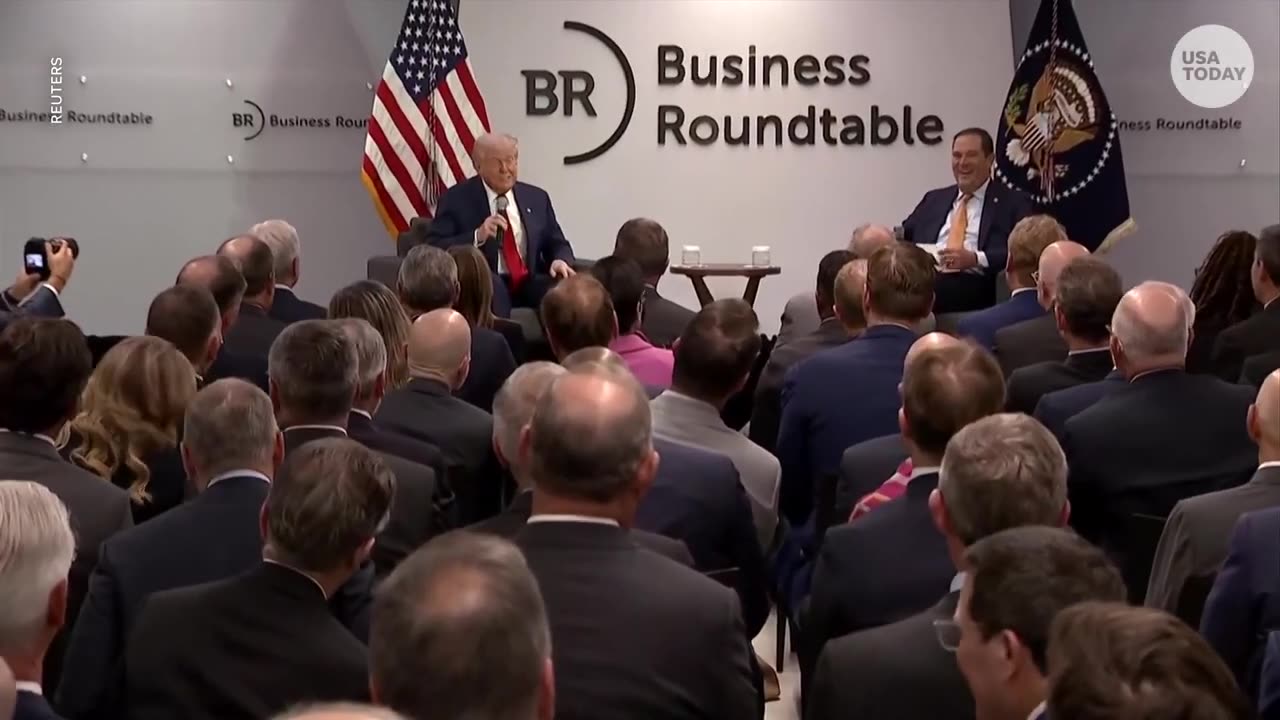 Republican party starts to split as Trump hits the economy | USA TODAY