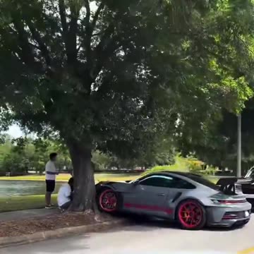Bro crashed his Porsche GT3 RS just 3 hours after leaving the dealership 😭