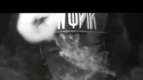 Mastering Vape Tricks – Watch Till the End!