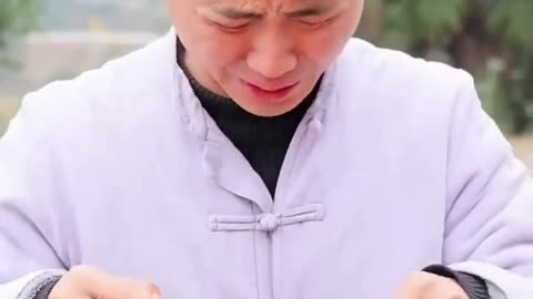 FIGHT for Big FISH in Chinese Funny Video!