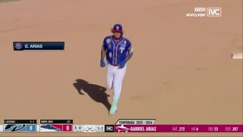 Gabriel Arias, el héroe tiburón