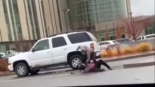 Shitlib learns not to block and attack peoples cars